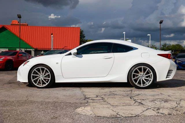 2015 Lexus RC - Image 2 of 3