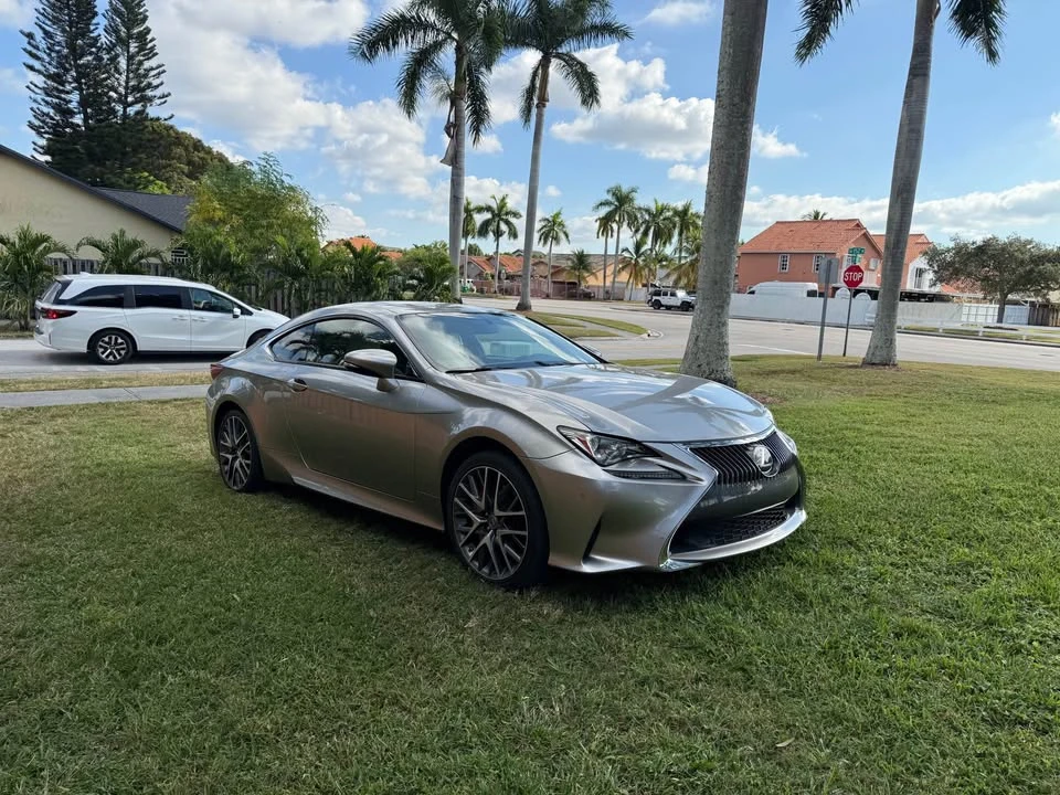 2015 Lexus RC - Image 3 of 7