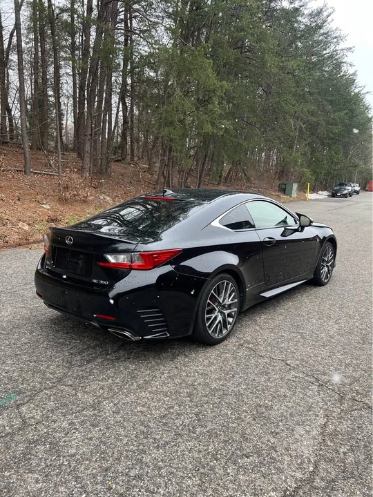 2015 Lexus RC - Image 2 of 14
