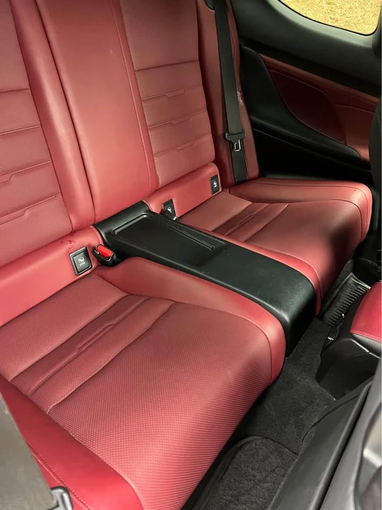 2015 Lexus RC - Image 12 of 14