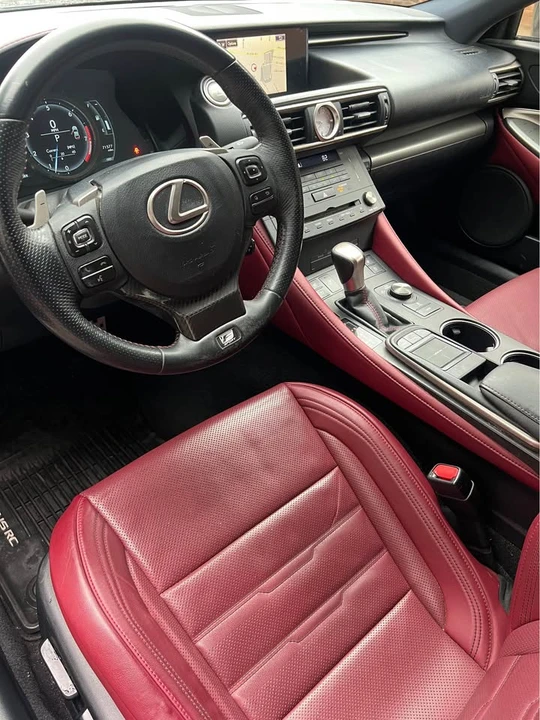 2015 Lexus RC - Image 13 of 14