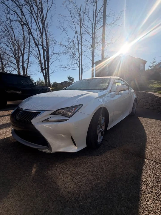 2015 Lexus RC - Image 3 of 9