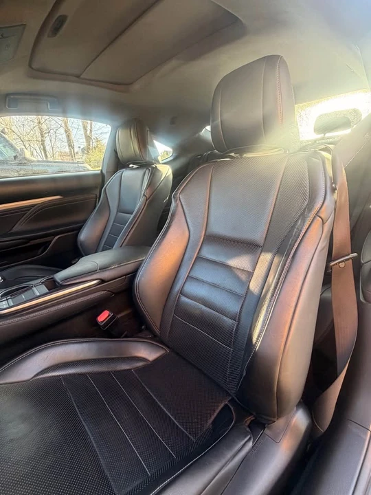 2015 Lexus RC - Image 7 of 9