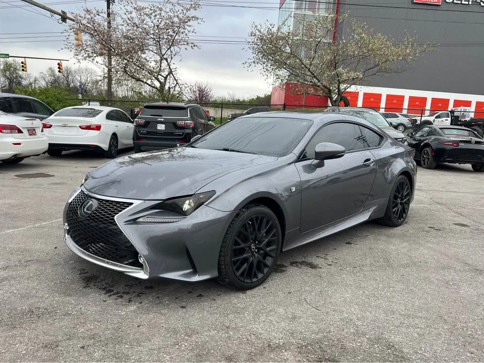 2015 Lexus RC - Image 2 of 16