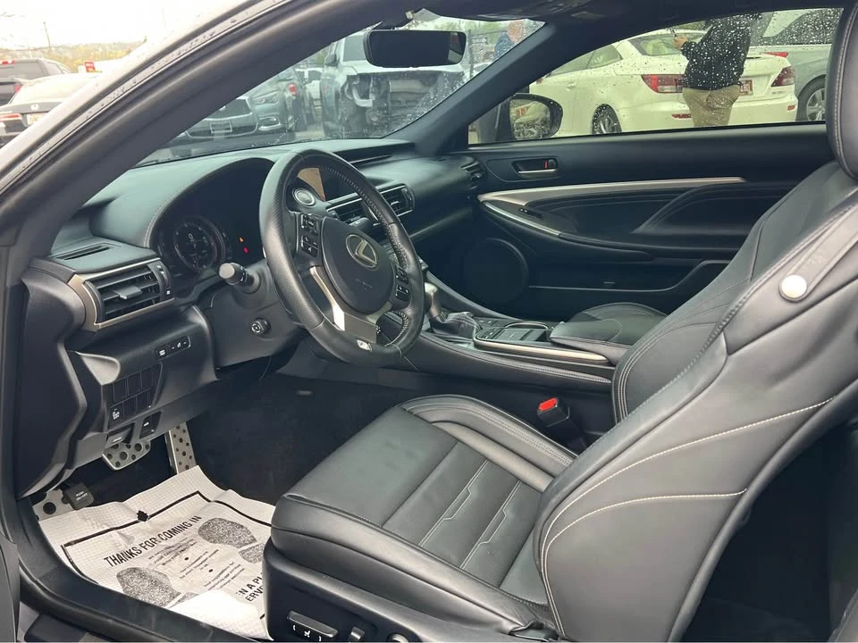 2015 Lexus RC - Image 6 of 16
