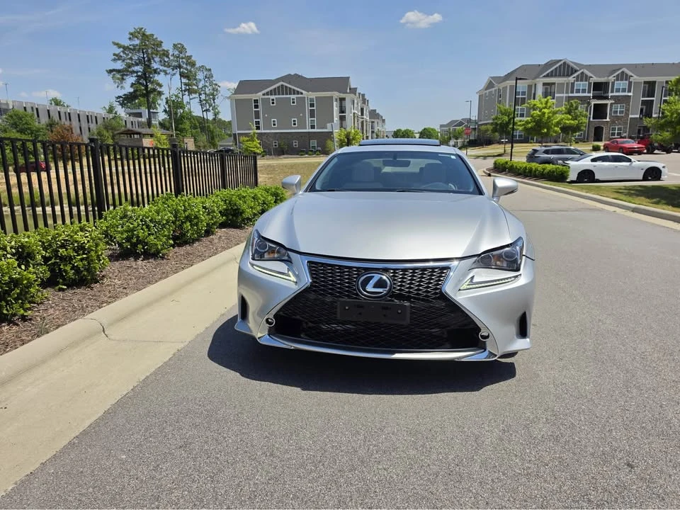 2015 Lexus RC - Image 8 of 20