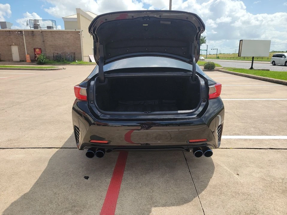 2015 Lexus RC - Image 13 of 20