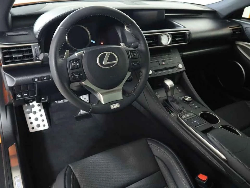 2015 Lexus RC - Image 8 of 20