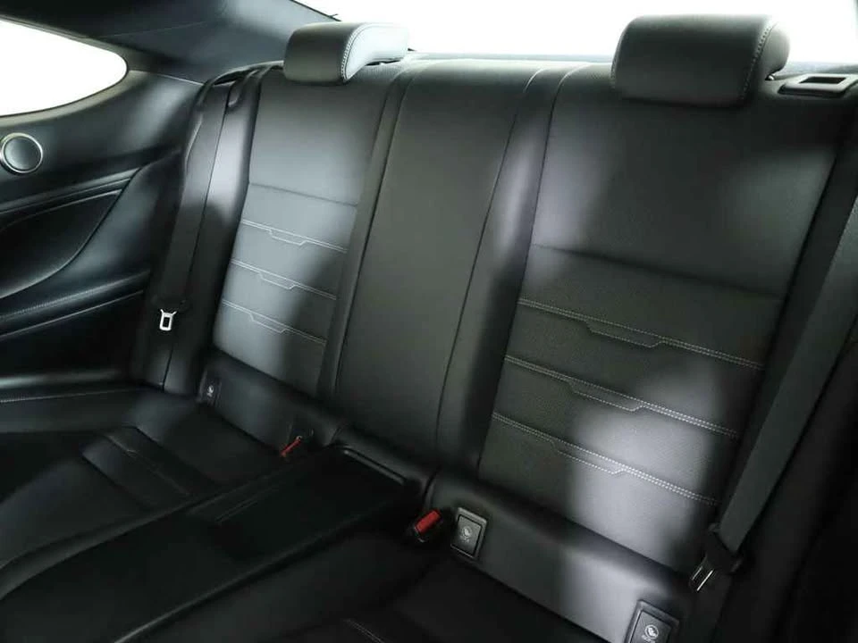2015 Lexus RC - Image 15 of 20
