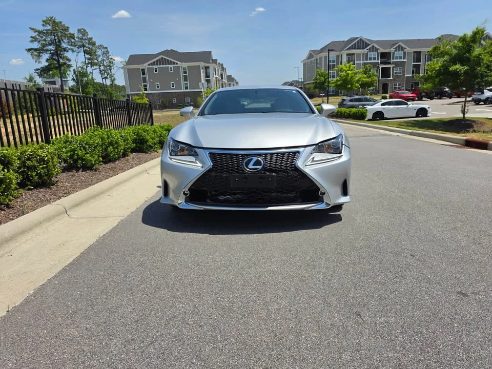 2015 Lexus RC - Image 3 of 19