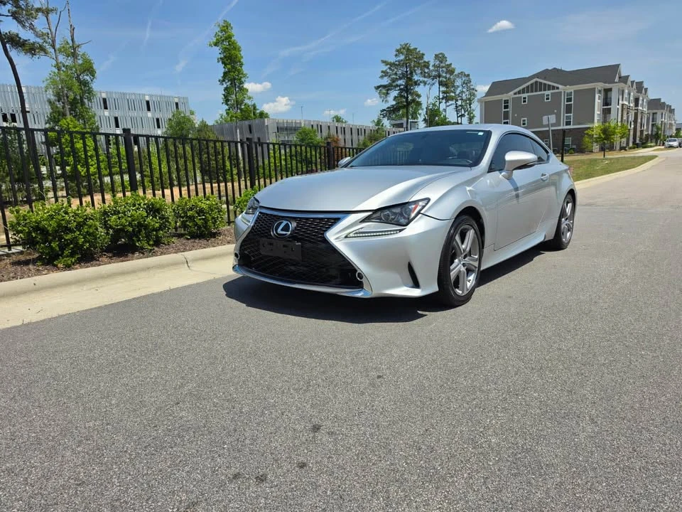 2015 Lexus RC - Image 19 of 19