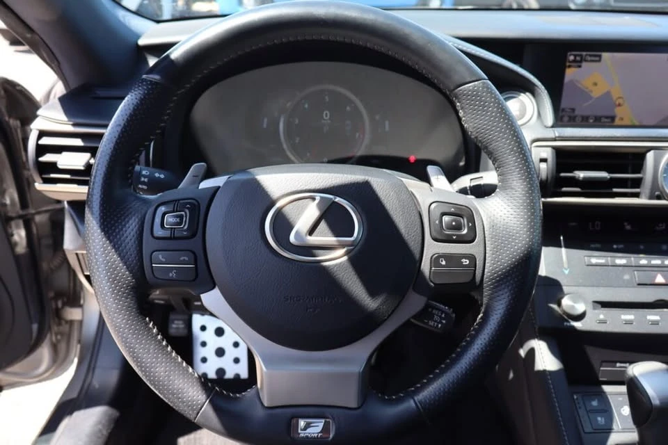 2015 Lexus RC - Image 7 of 12