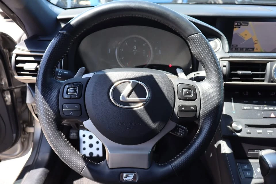2015 Lexus RC - Image 7 of 13