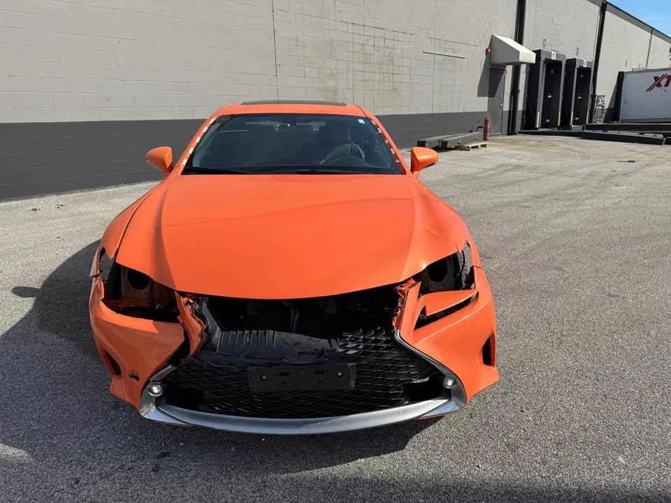 2015 Lexus RC - Image 8 of 15