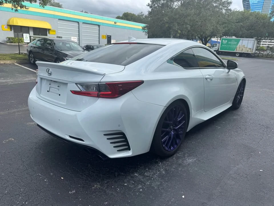 2015 Lexus RC - Image 4 of 14