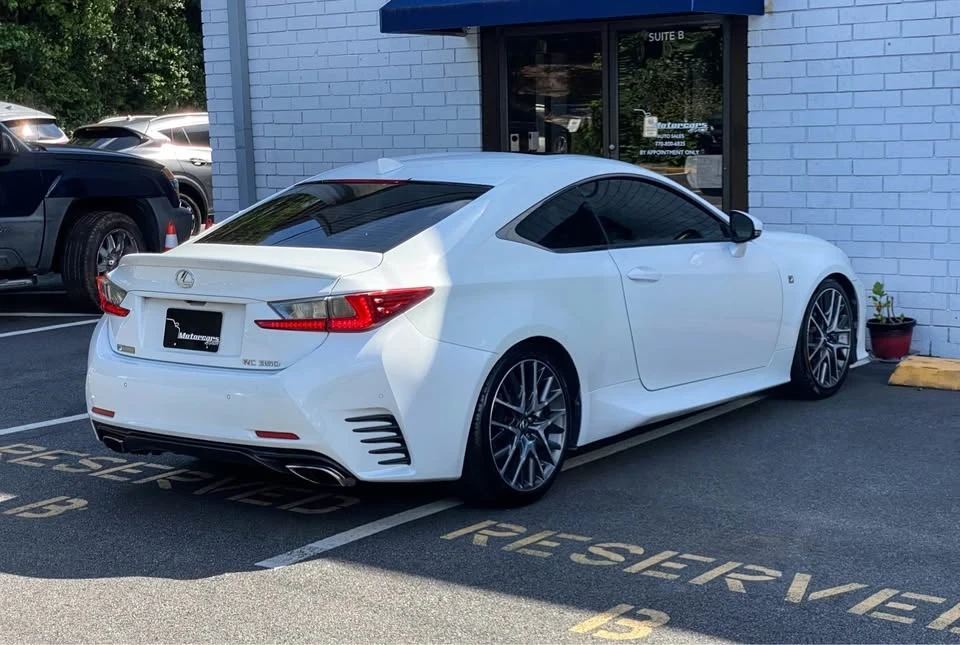 2015 Lexus RC - Image 6 of 12