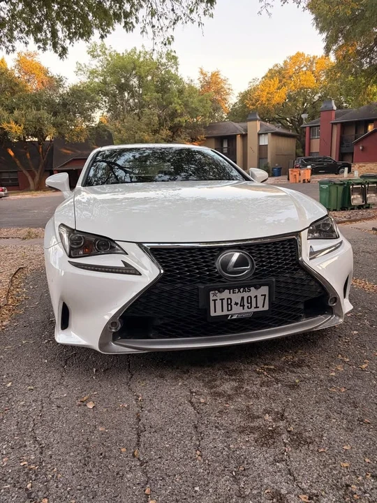 2015 Lexus RC - Image 8 of 13