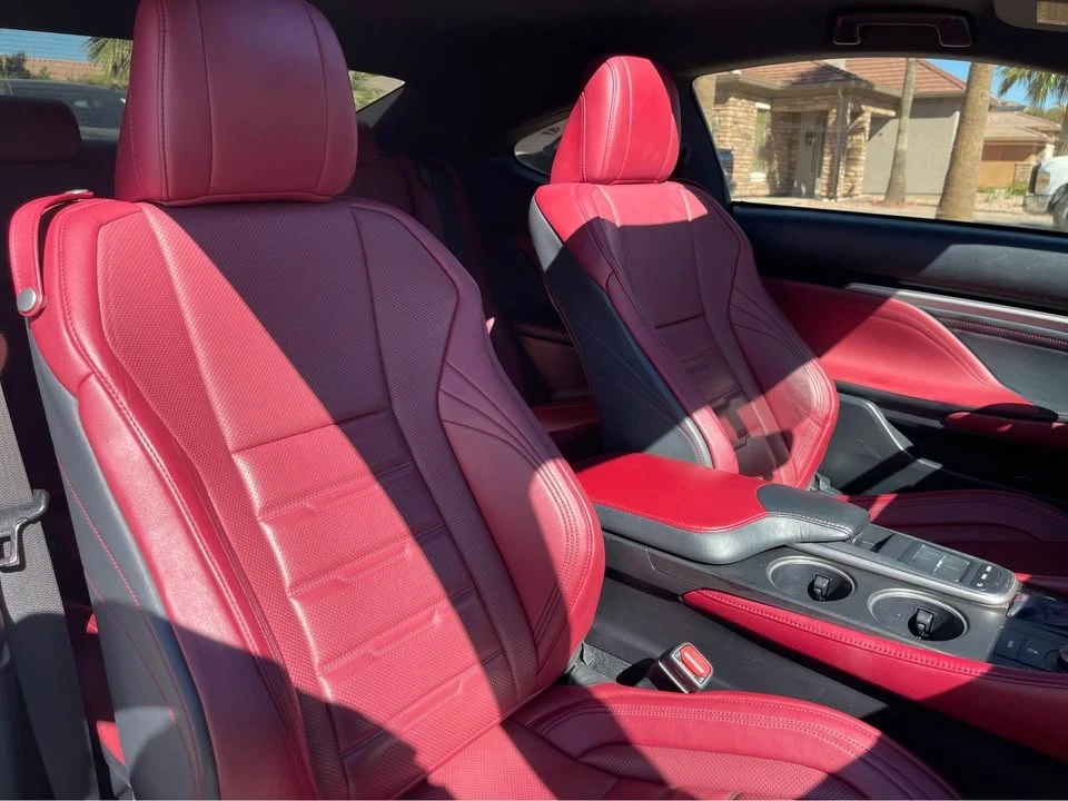 2015 Lexus RC - Image 12 of 18
