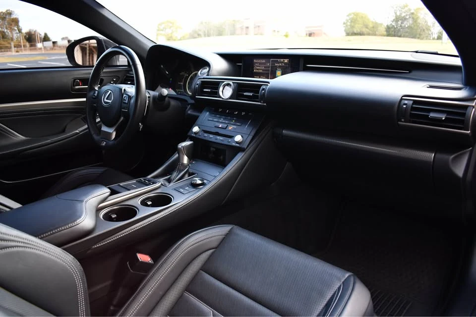 2015 Lexus RC - Image 3 of 20