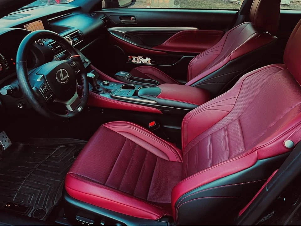 2015 Lexus RC - Image 5 of 7