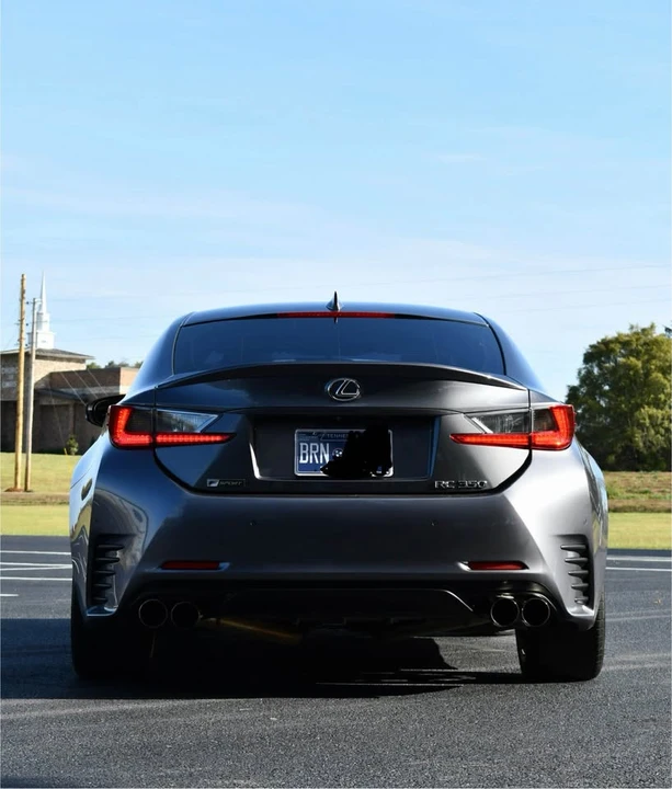 2015 Lexus RC - Image 18 of 20
