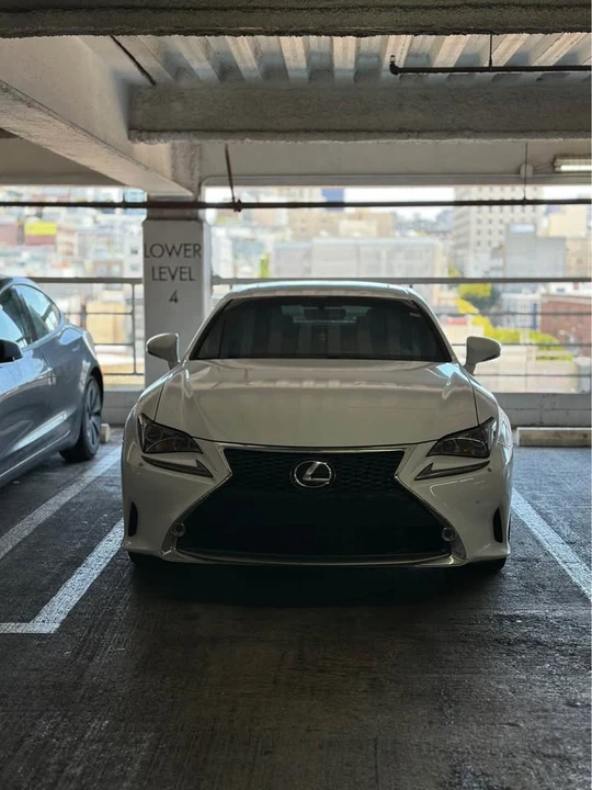 2015 Lexus RC - Image 3 of 9