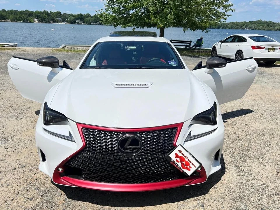 2015 Lexus RC - Image 8 of 20