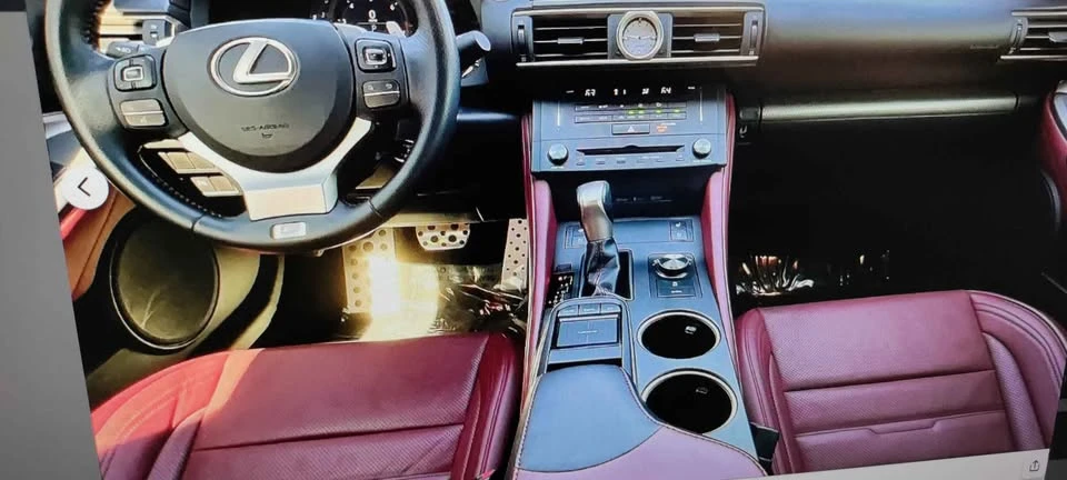 2015 Lexus RC - Image 10 of 12