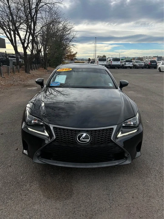2015 Lexus RC - Image 2 of 16