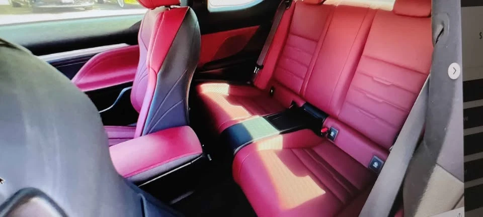2015 Lexus RC - Image 8 of 12