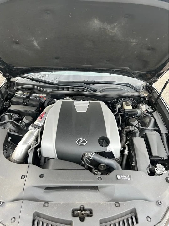 2015 Lexus RC - Image 16 of 16