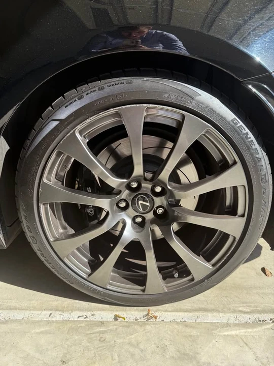 2015 Lexus RC - Image 10 of 12