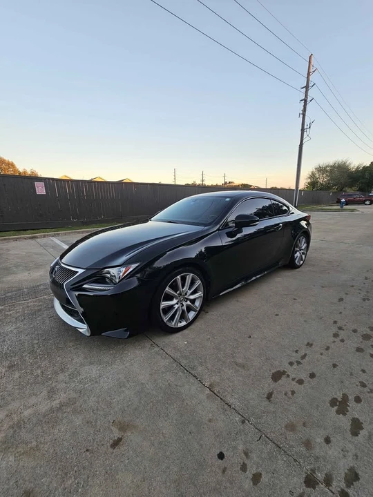 2015 Lexus RC - Image 7 of 15