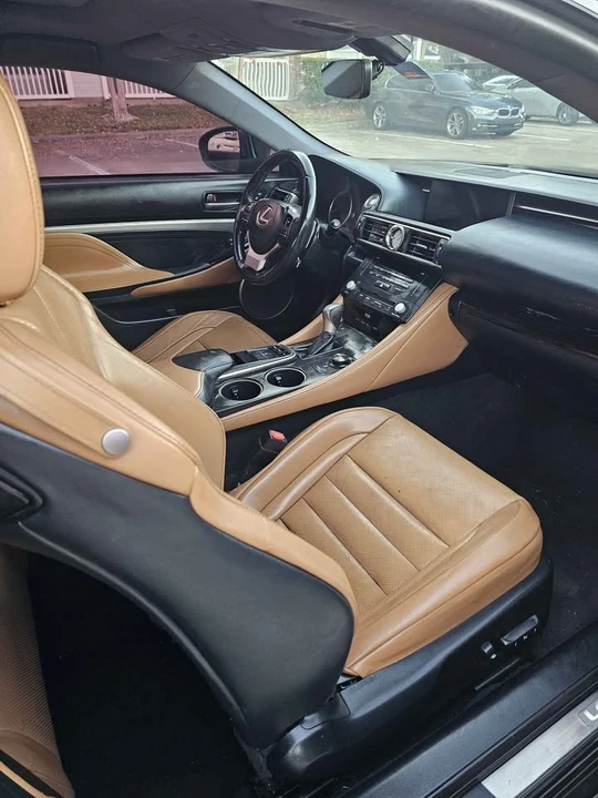 2015 Lexus RC - Image 15 of 15