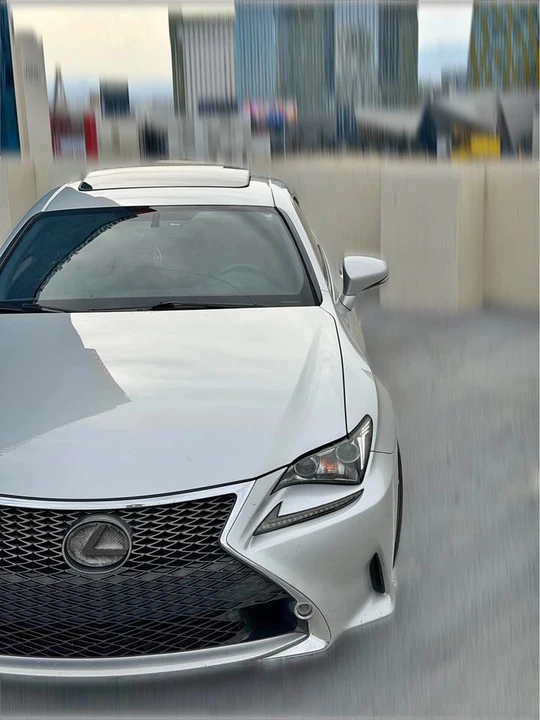 2015 Lexus RC - Image 2 of 9