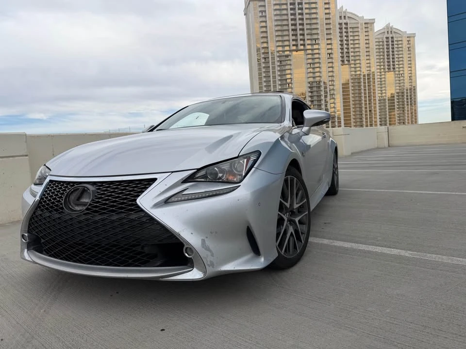 2015 Lexus RC - Image 4 of 9