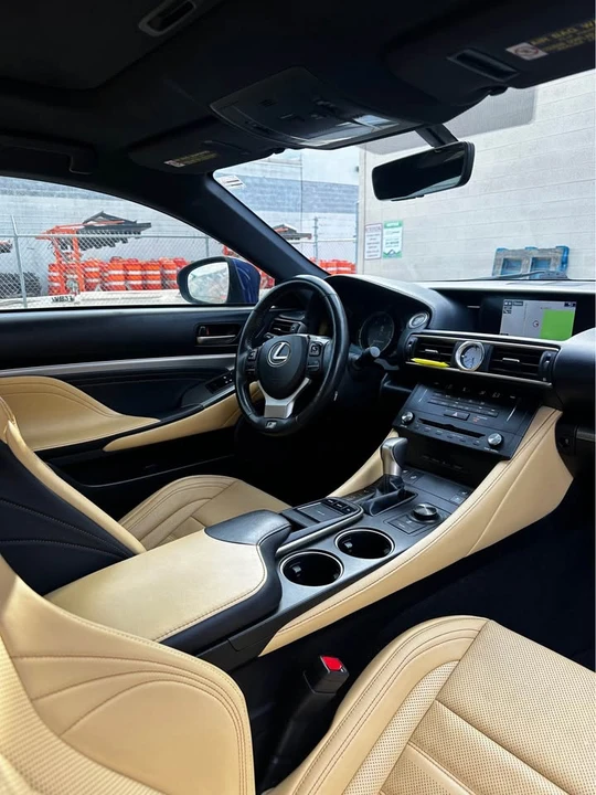 2015 Lexus RC - Image 6 of 15