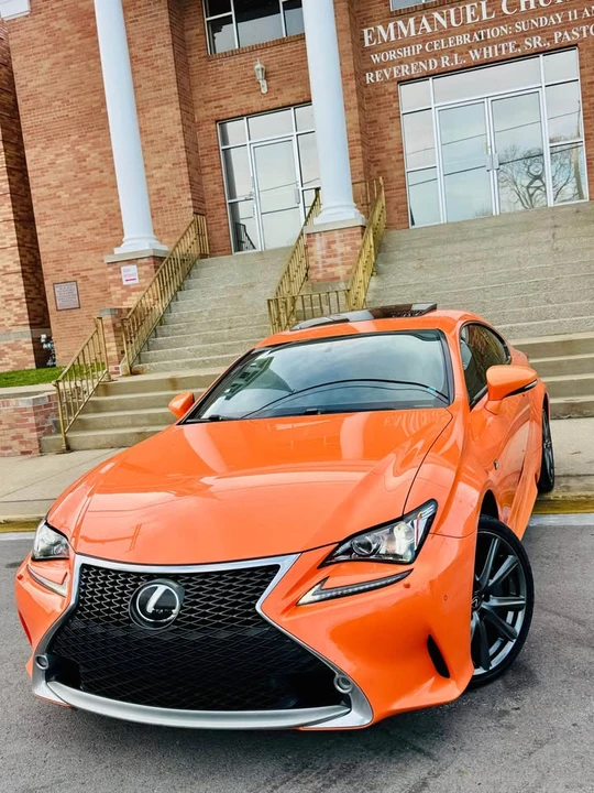 2015 Lexus RC - Image 15 of 20