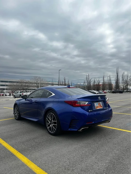 2015 Lexus RC - Image 5 of 15