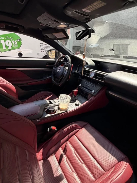2015 Lexus RC - Image 6 of 19
