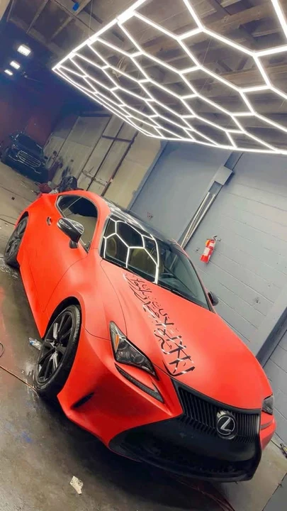 2015 Lexus RC - Image 8 of 12