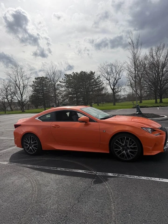 2015 Lexus RC - Image 4 of 15