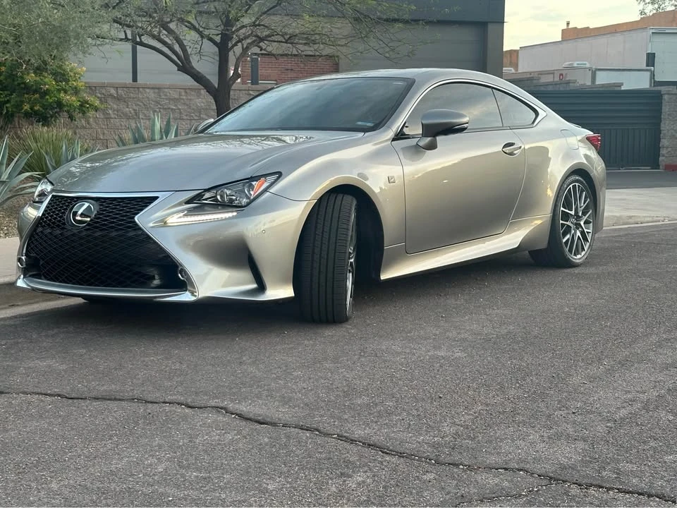 2015 Lexus RC - Image 5 of 12