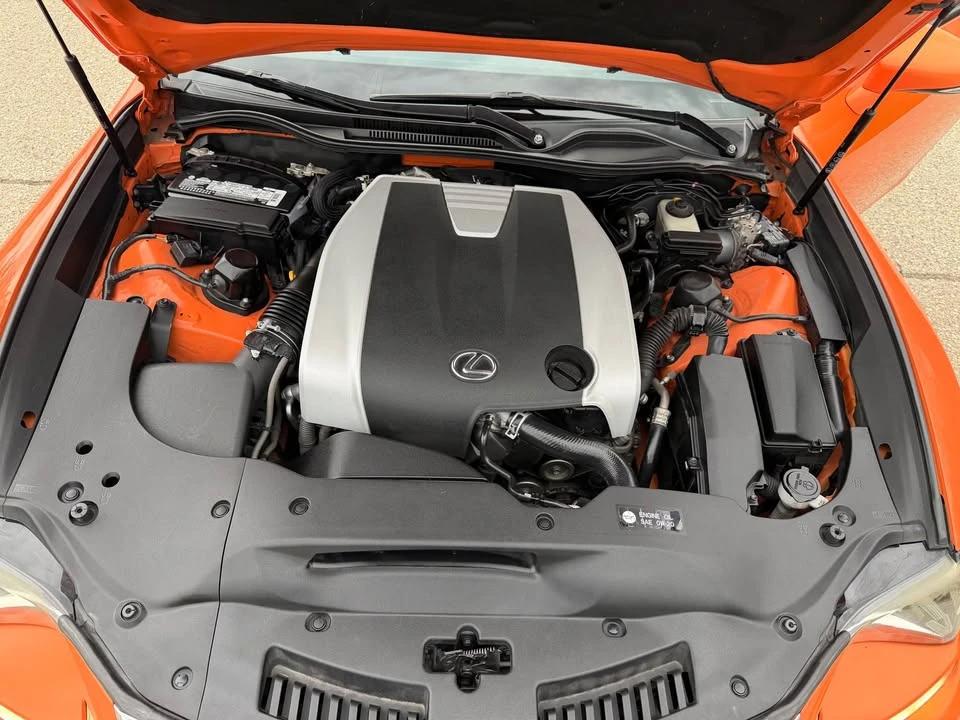 2015 Lexus RC - Image 19 of 19