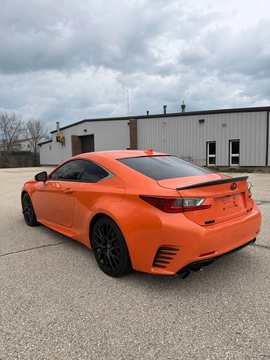2015 Lexus RC - Image 2 of 19