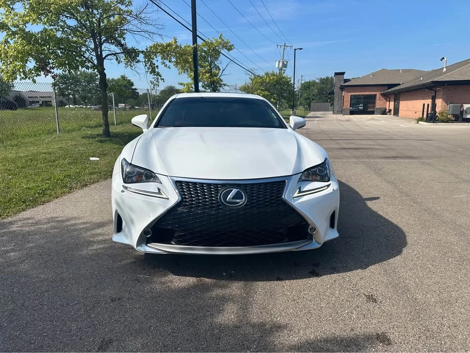 2015 Lexus RC - Image 3 of 13