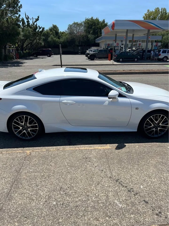 2015 Lexus RC - Image 3 of 7