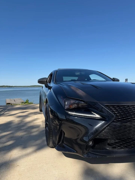 2015 Lexus RC - Image 8 of 20