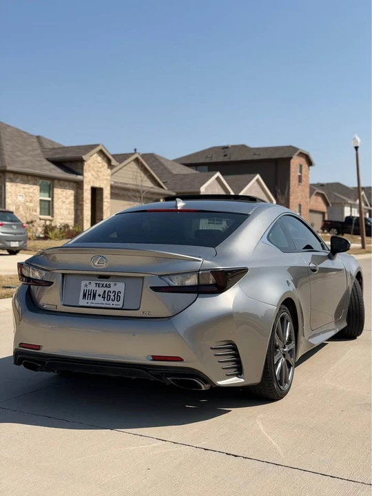 2015 Lexus RC - Image 3 of 7