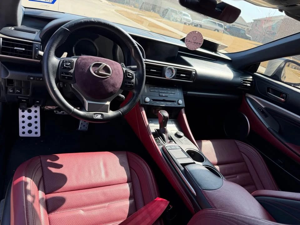 2015 Lexus RC - Image 6 of 7